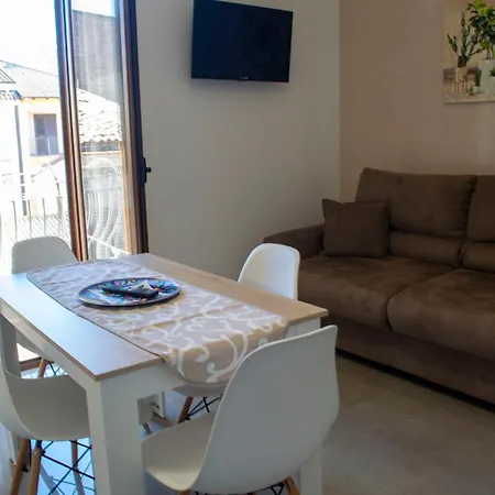 Apartment La Malvasia